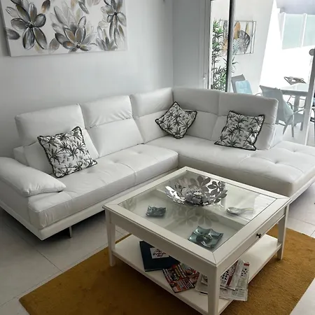 Villa Rosa Luxury 2 Bed 2 Bath With Private Pool, Patio