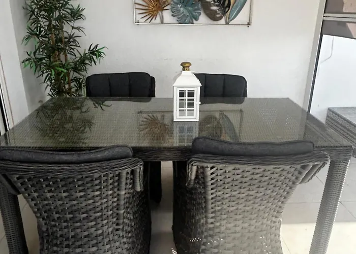 Rosa Luxury 2 Bed 2 Bath With Private Pool, Patio